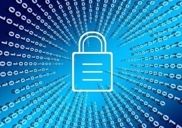 Balancing Privacy and Transparency in Blockchain