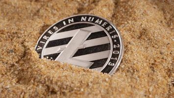 Altcoins and the Future of Decentralized Finance (DeFi)